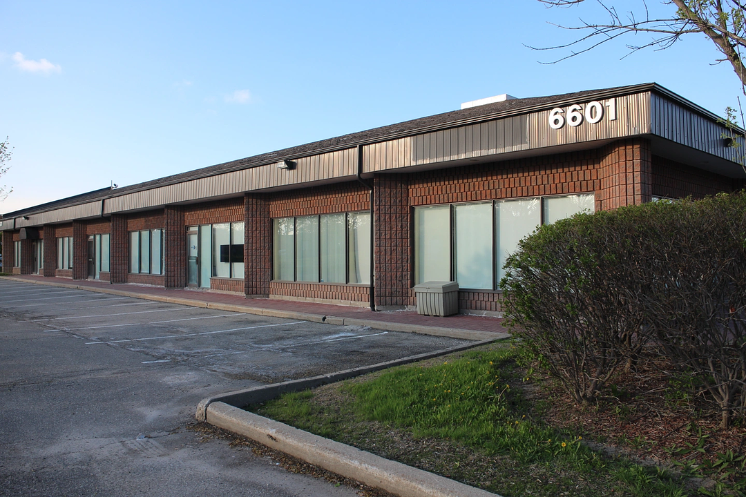 6601 - Kitimat Road, Mississauga, ON