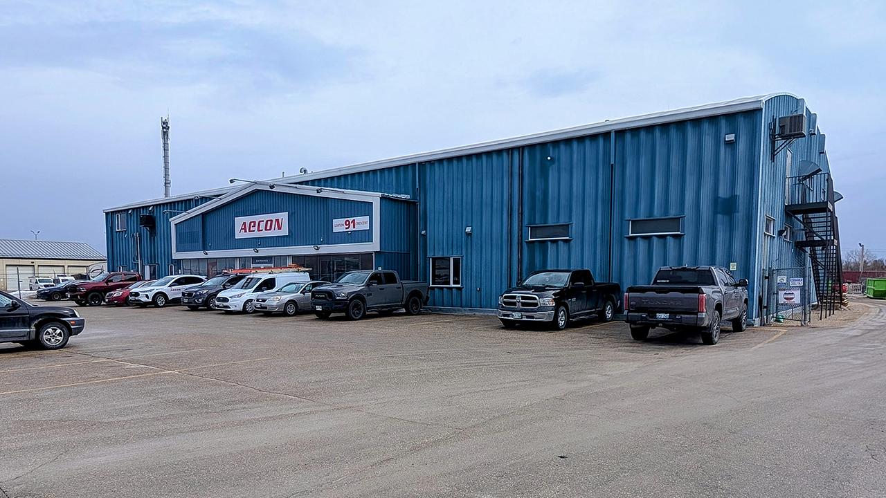 91 Lowson Crescent, Winnipeg, MB