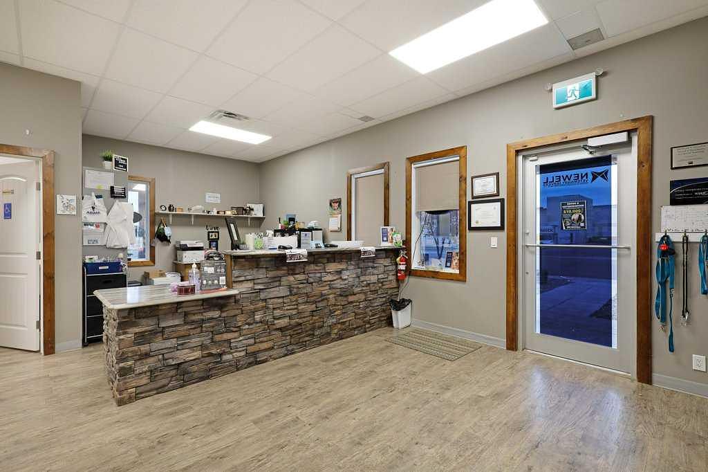 50 Upland Boulevard West, Brooks, AB