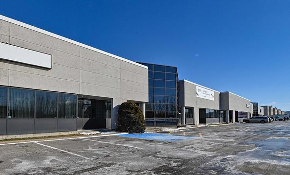 817 Rue Gougeon, Montréal, QC