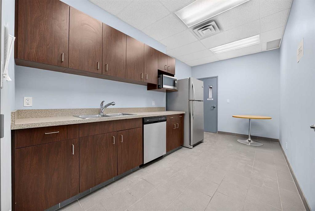 240086 Frontier Crescent, Rocky View County, AB