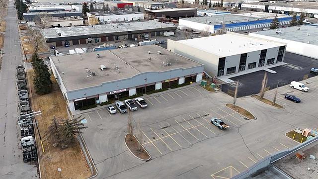 4316 64 Avenue Southeast, Calgary, AB