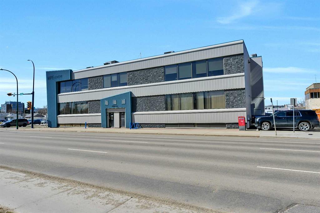 302 - 4702 49 Avenue, Red Deer, AB