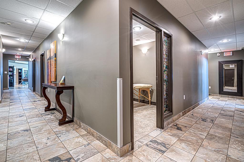 2602 50 Avenue, Lloydminster, AB