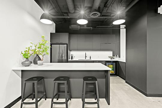 63 West 6th Avenue, Vancouver, BC