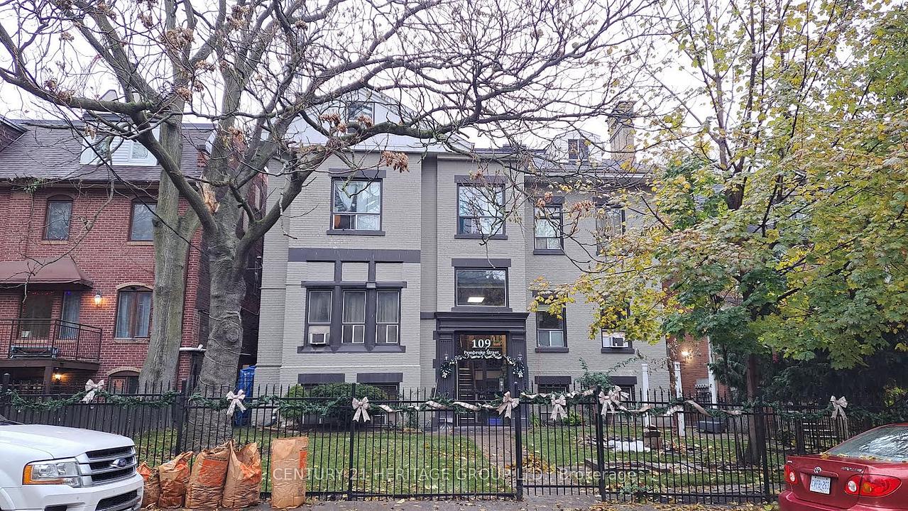 109 Pembroke Street, Toronto, ON