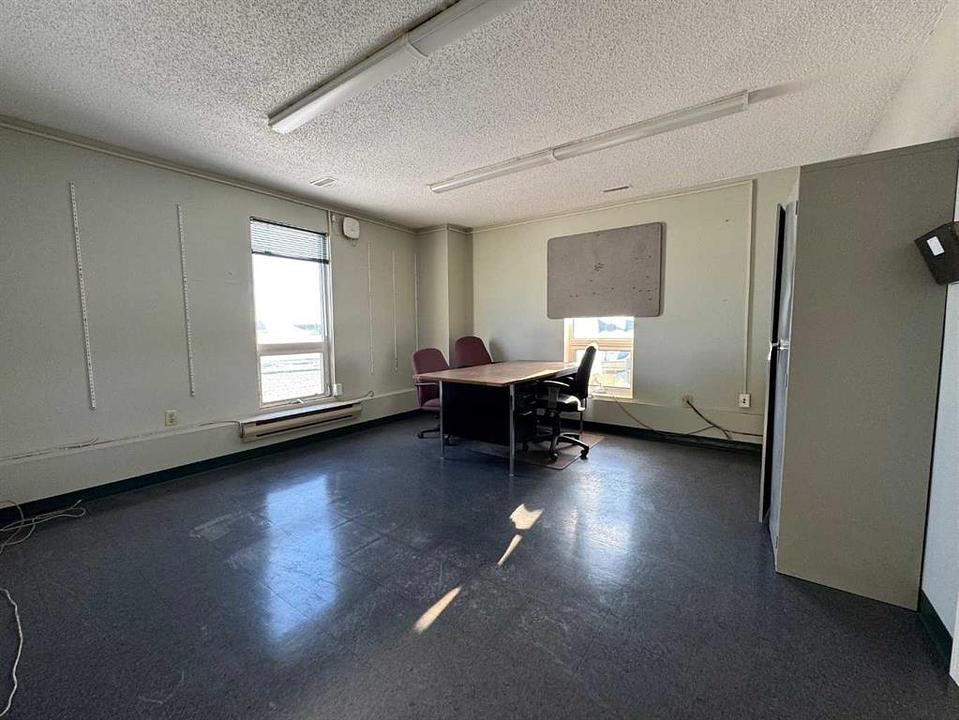 5104 42 Avenue, Lloydminster, SK