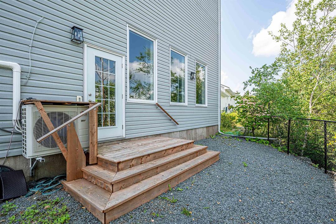 59 McQuade Lake Crescent, Halifax, NS