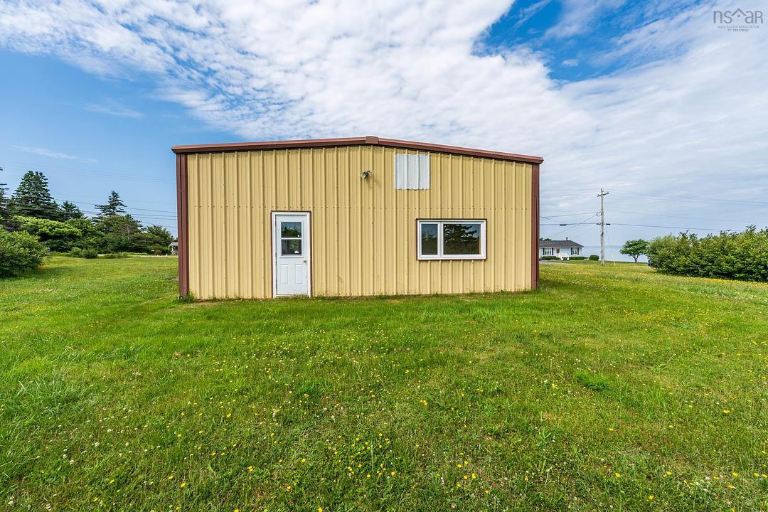 40 Schoolhouse Road, Grosses Coques, NS