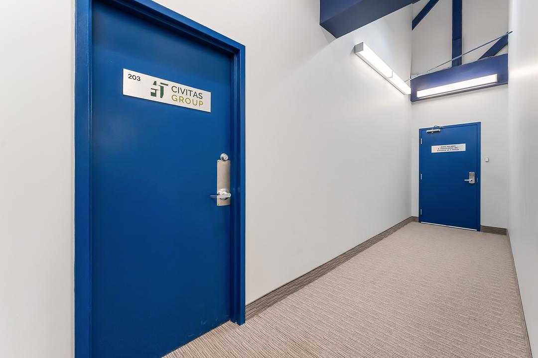 203 - 7 Hinton Avenue North, Ottawa, ON