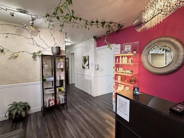 101 - 8140 Cook Rd, Richmond, BC