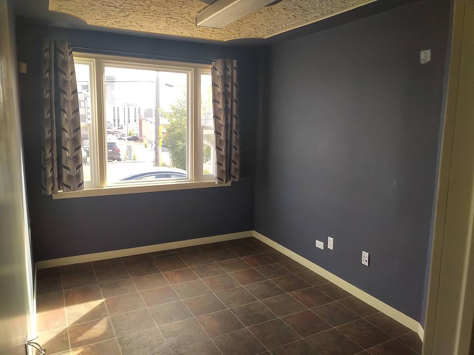 5216 48 Avenue, Red Deer, AB