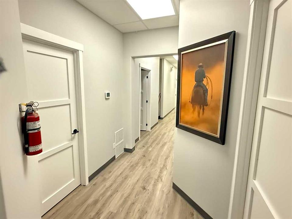 B - 5008 50 Avenue, Vermilion, AB