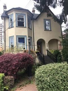 609 Bent Court, New Westminster, BC
