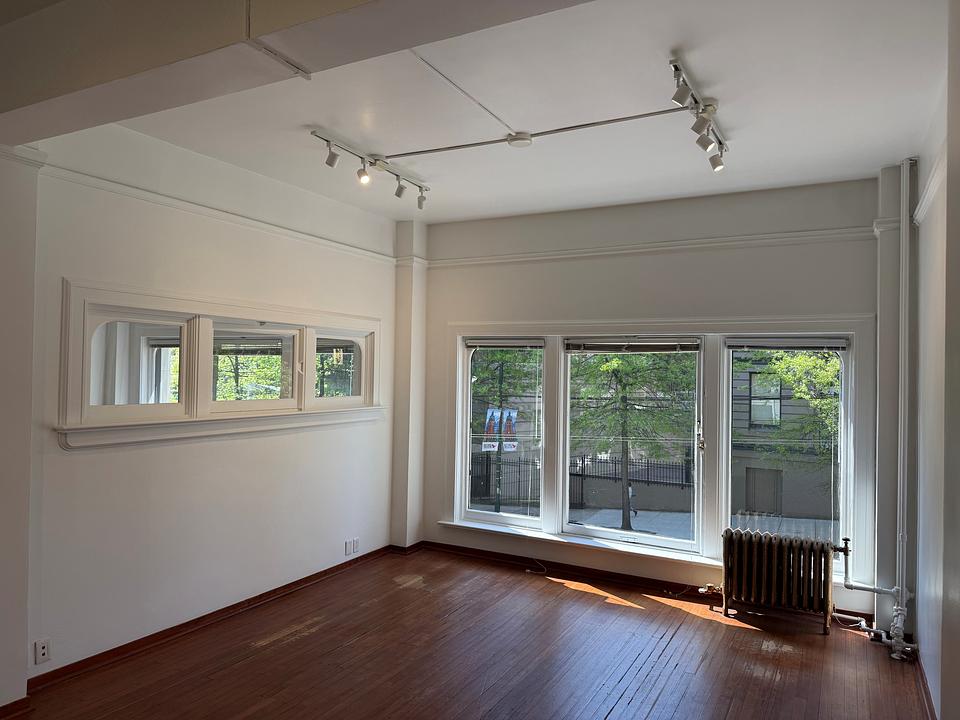 105/106 - 119 West Pender Street, Vancouver, BC