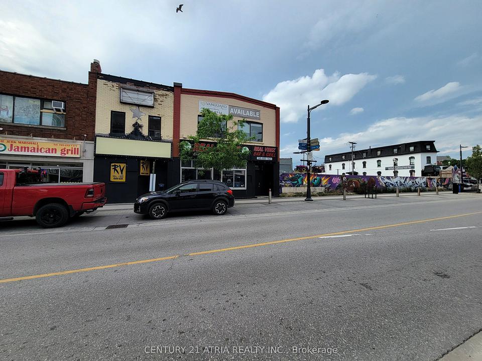 22 Dunlop Street West, Barrie, ON