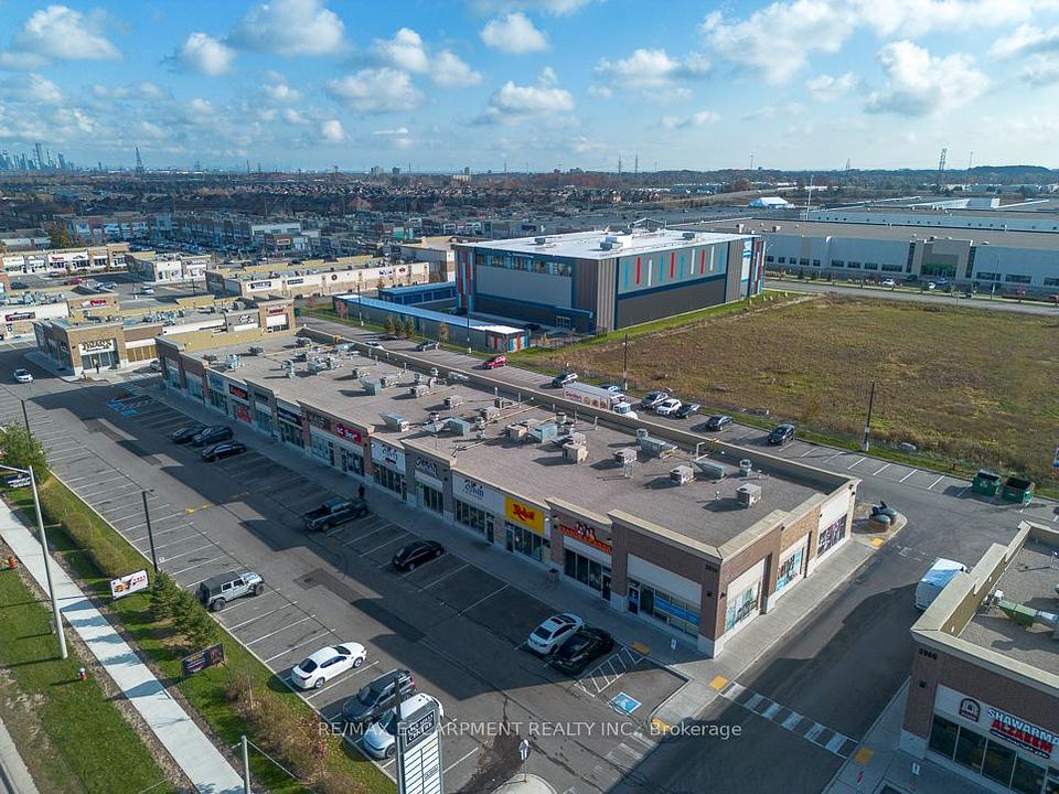 24 - 3920 Eglinton Avenue West, Mississauga, ON