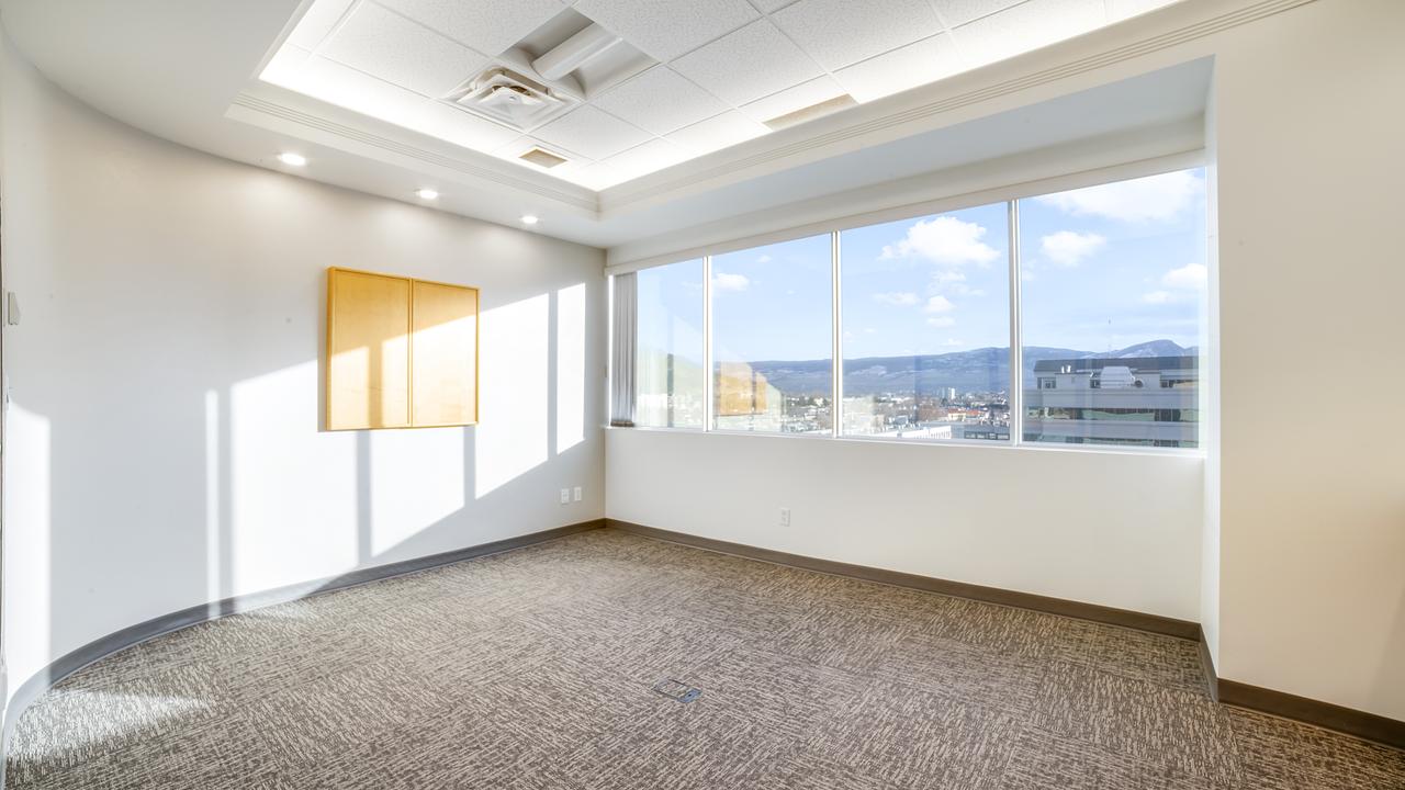 710 - 1708 Dolphin Avenue, Kelowna, BC