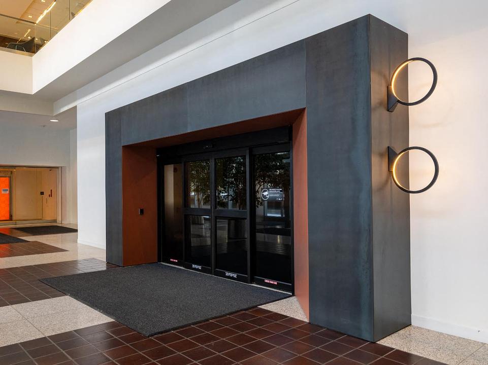 1220 - 530 8 Avenue Southwest, Calgary, AB