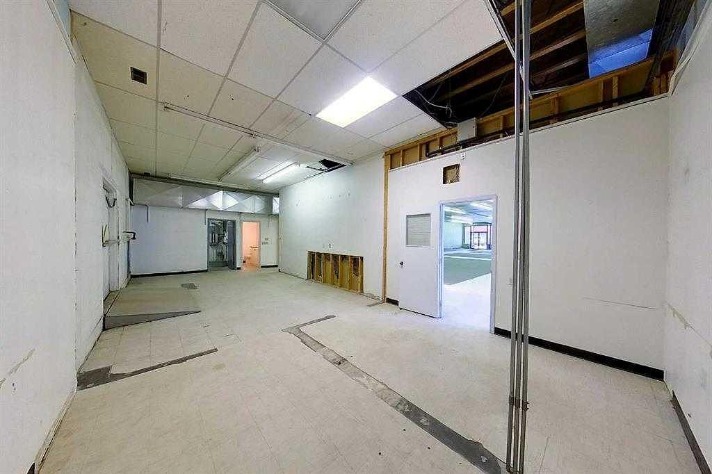 5102 50 Street, Whitecourt, AB