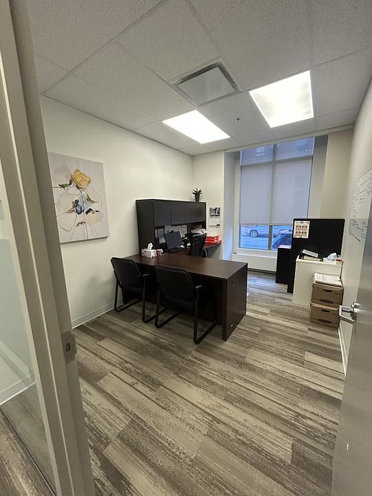 105 - 334 11 Ave SE, Calgary, AB