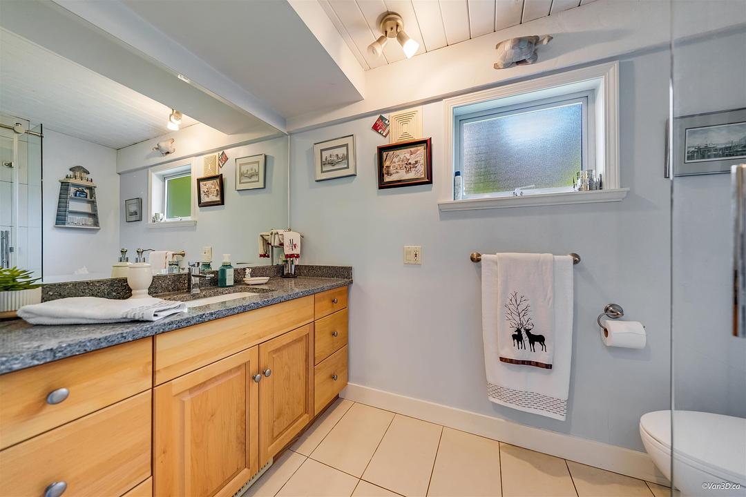529 Appian Way, Coquitlam, BC