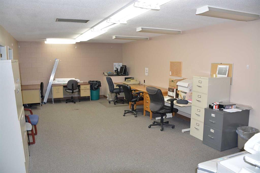 9910 97 Avenue, Peace River, AB