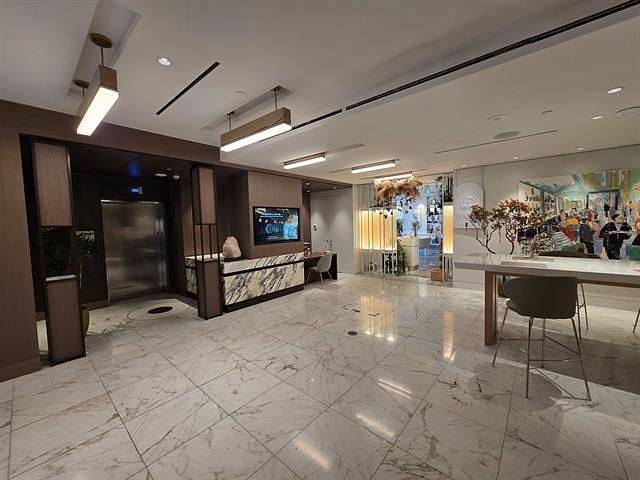 110 & 115 - 8400 West Road, Richmond, BC