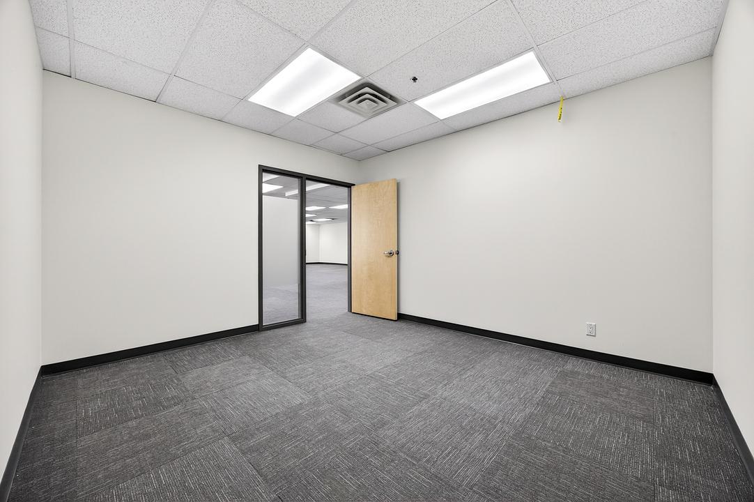 1565 27 Avenue Northeast, Calgary, AB