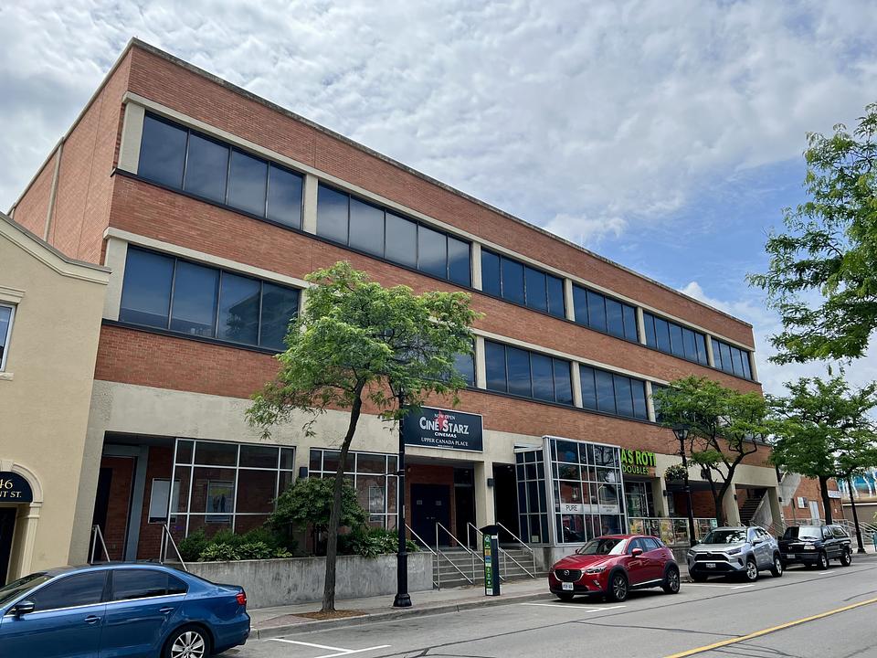 13-14 - 460 Brant Street, Burlington, ON