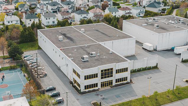 215 Avenue du Voyageur, Pointe-Claire, QC