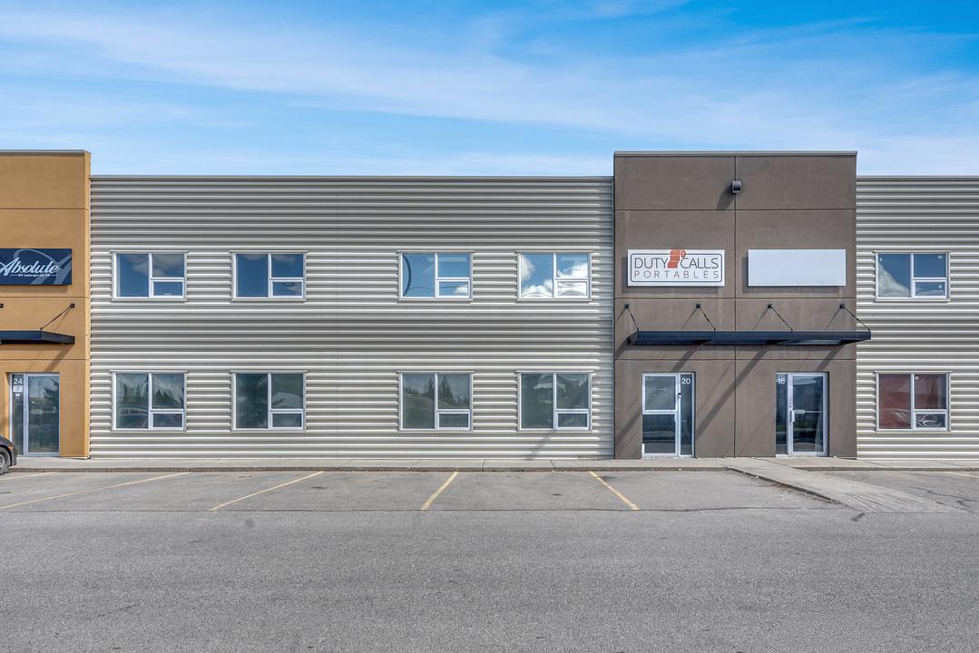 64062 393 Avenue East, Okotoks, AB