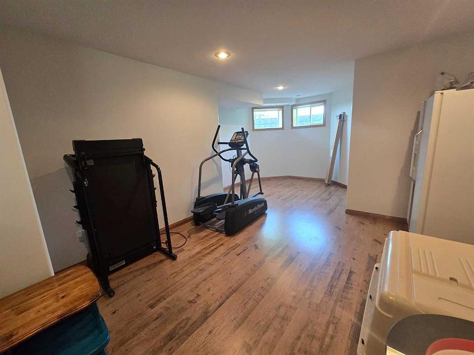 28244 Alberta 590, Innisfail, AB