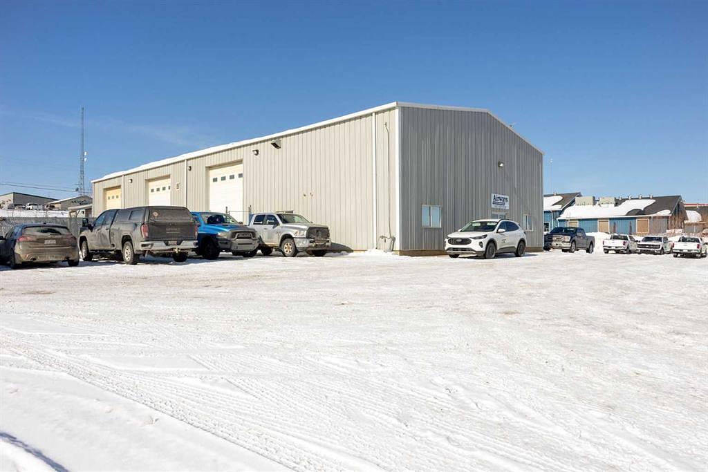 290 Maclennan Crescent, Fort McMurray, AB