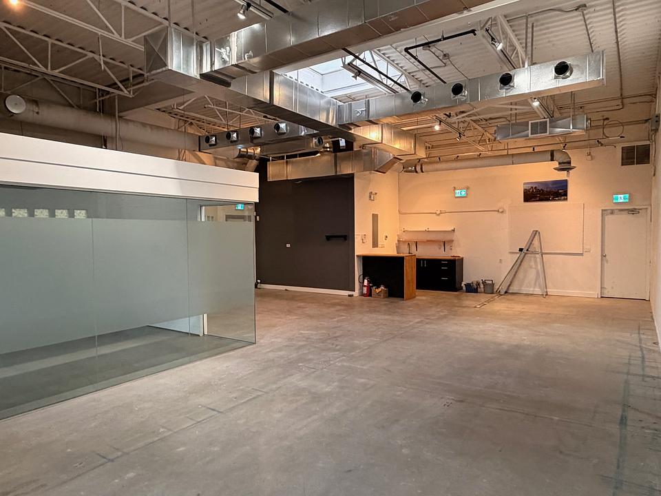 210 - 1737 West 3rd Avenue, Vancouver, BC