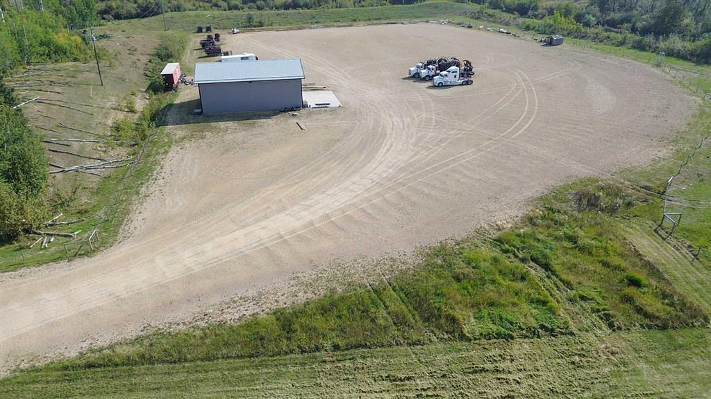 Township Road 400, Lacombe County, AB