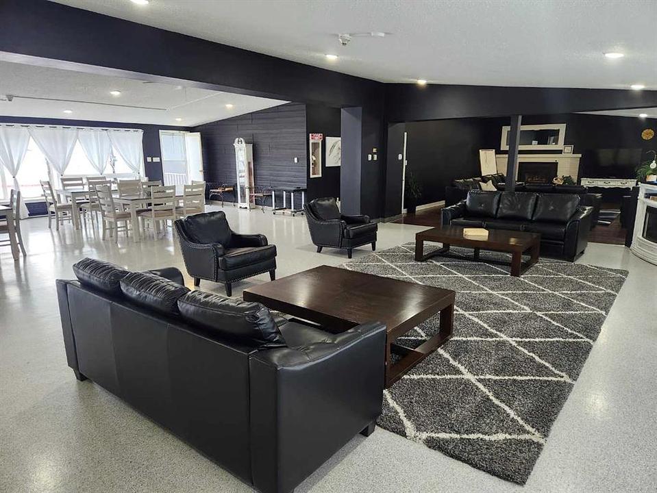 5430 Fairview Avenue, Bashaw, AB