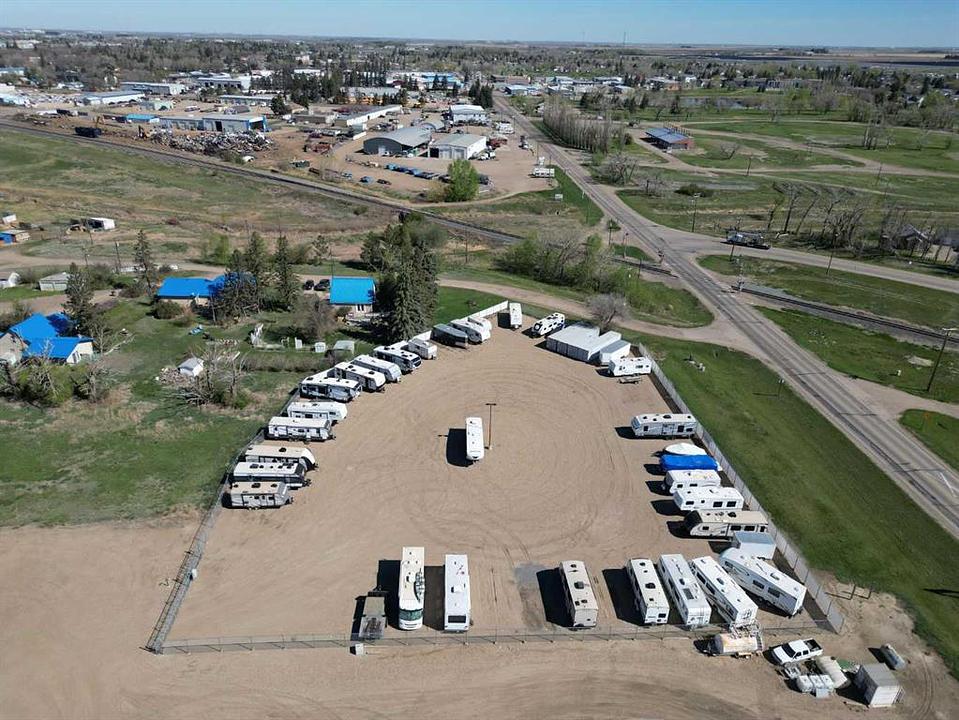 598 Industrial Road East, Millicent, AB
