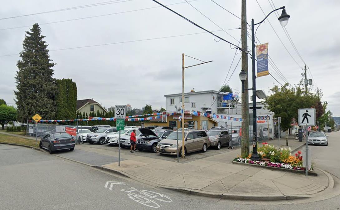 915 12th Street, New Westminster, BC