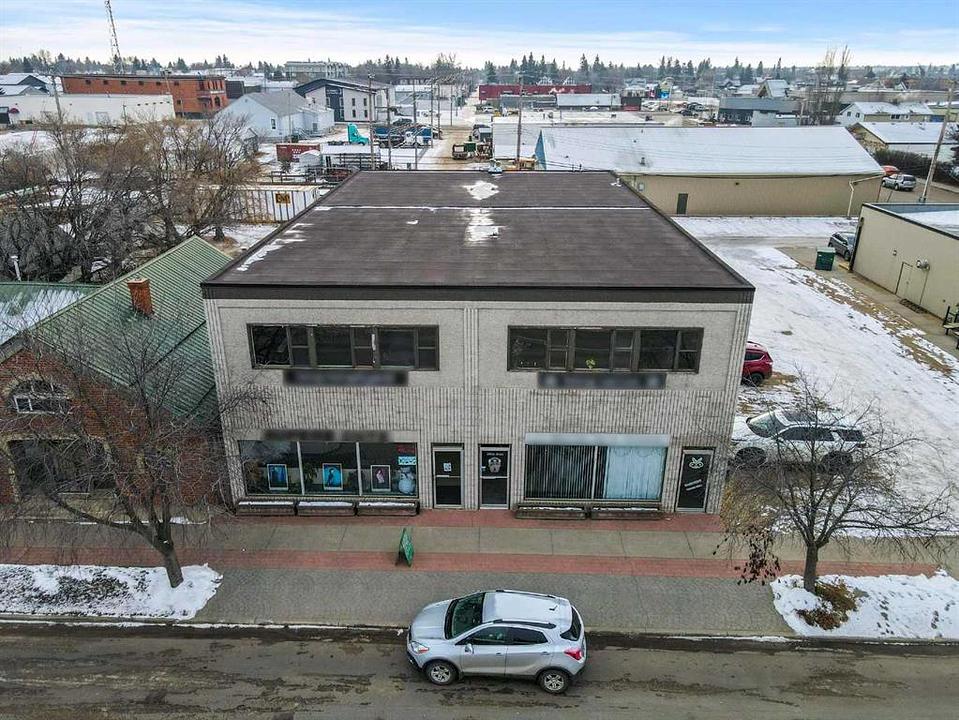 Bay C - 4707 51 Avenue, Camrose, AB