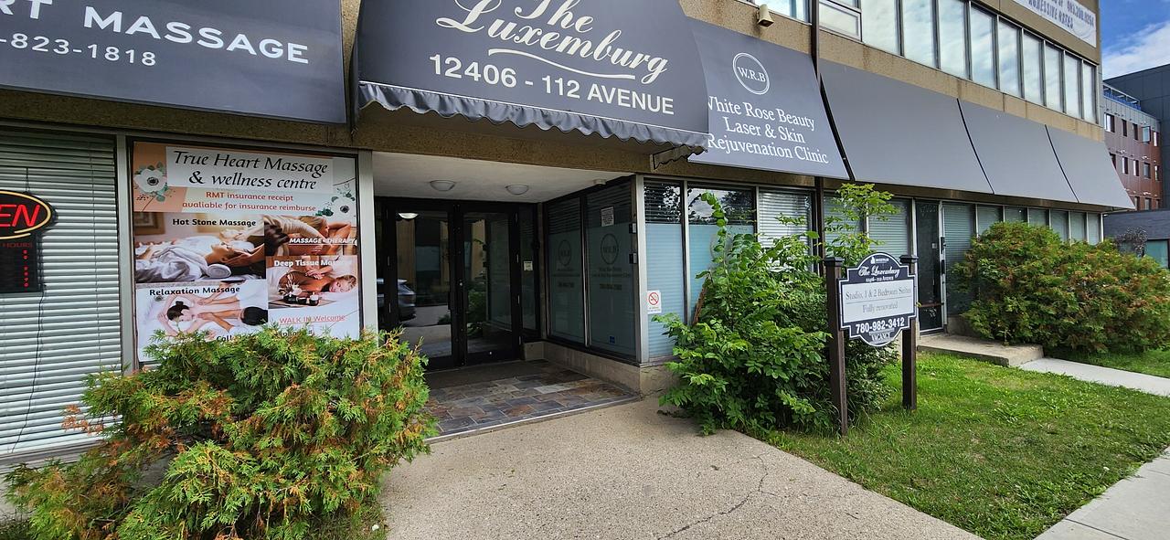 12406 112 Avenue Northwest, Edmonton, AB