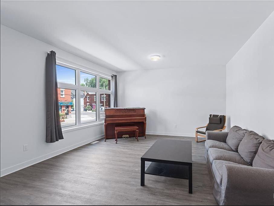 442 Sunnyside Avenue, Ottawa, ON