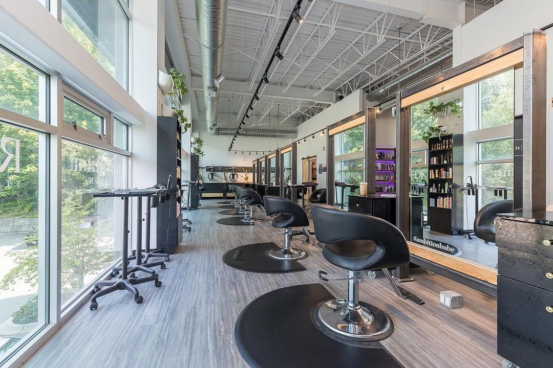 210 - 34077 Gladys Ave, Abbotsford, BC
