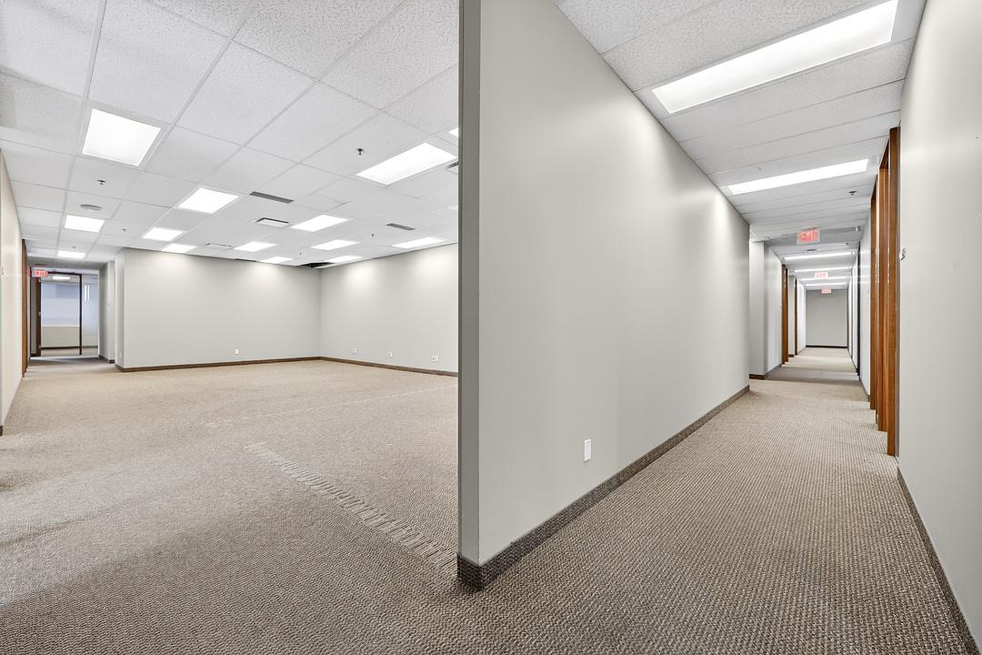 396 11 Avenue Southwest, Calgary, AB