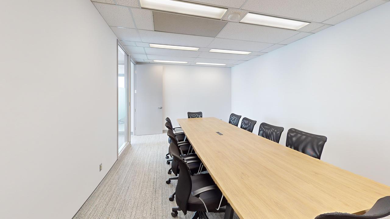 2605 - 180 Dundas Street West, Toronto, ON