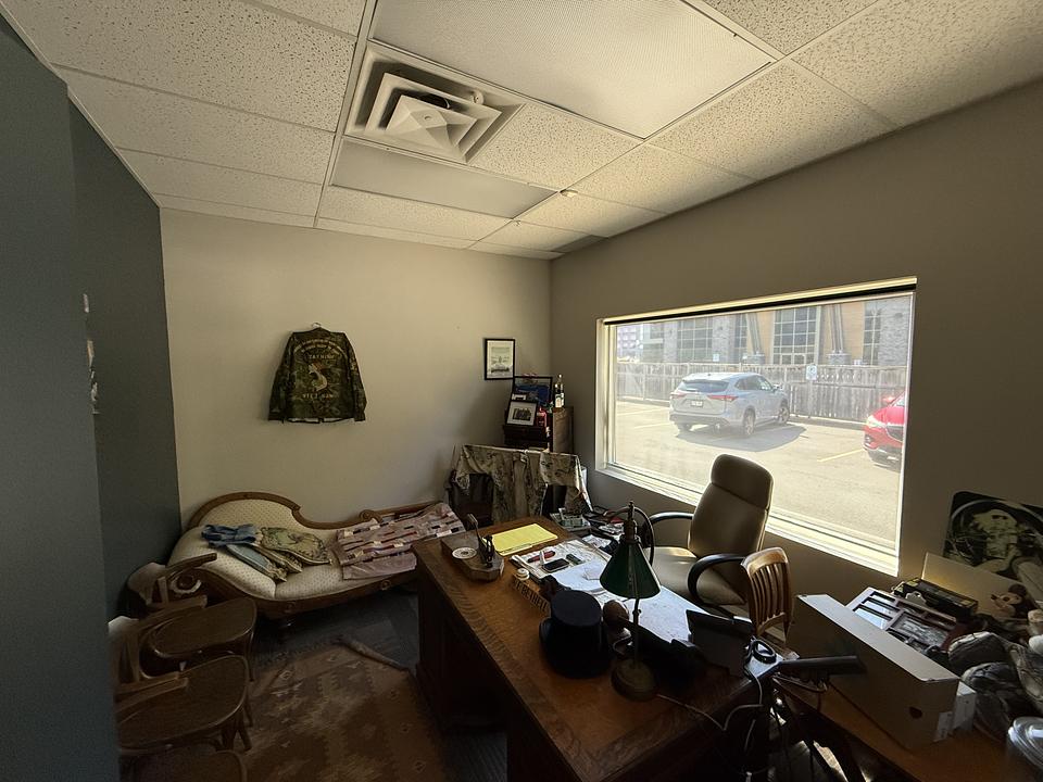 100 - 1195 Michael Street, Ottawa, ON