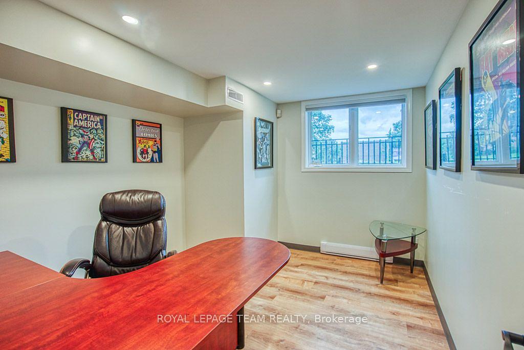 84 Centrepointe Drive, Ottawa, ON
