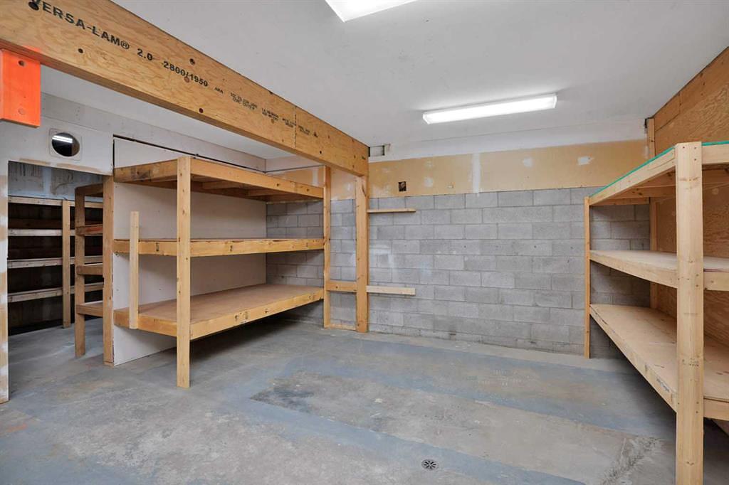 4407 45A Avenue, Rocky Mountain House, AB