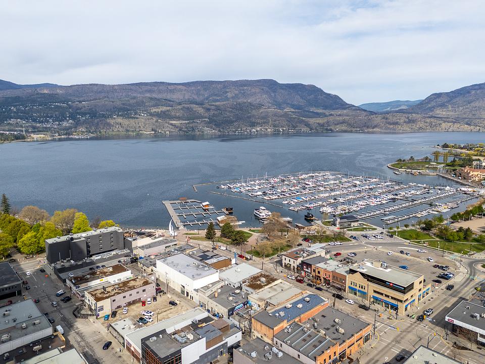 267 Bernard Avenue, Kelowna, BC