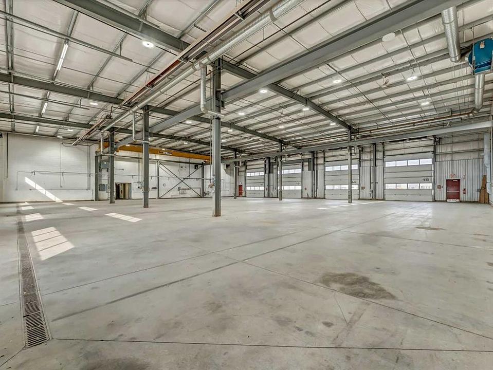 1782 32 Street Southwest, Medicine Hat, AB
